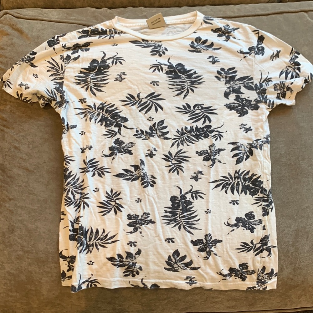 Used t-shirt